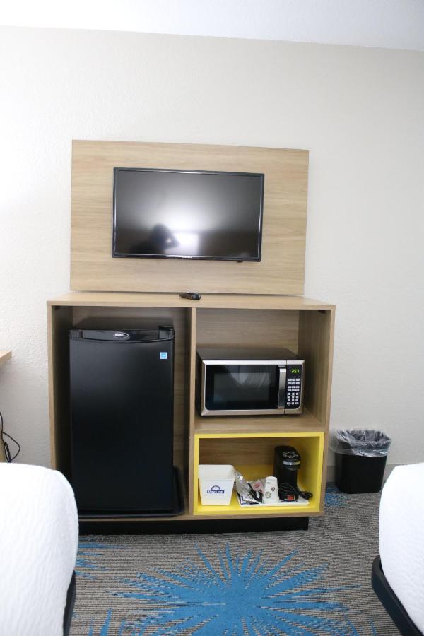 Days Inn By Wyndham Waco University Area Ngoại thất bức ảnh