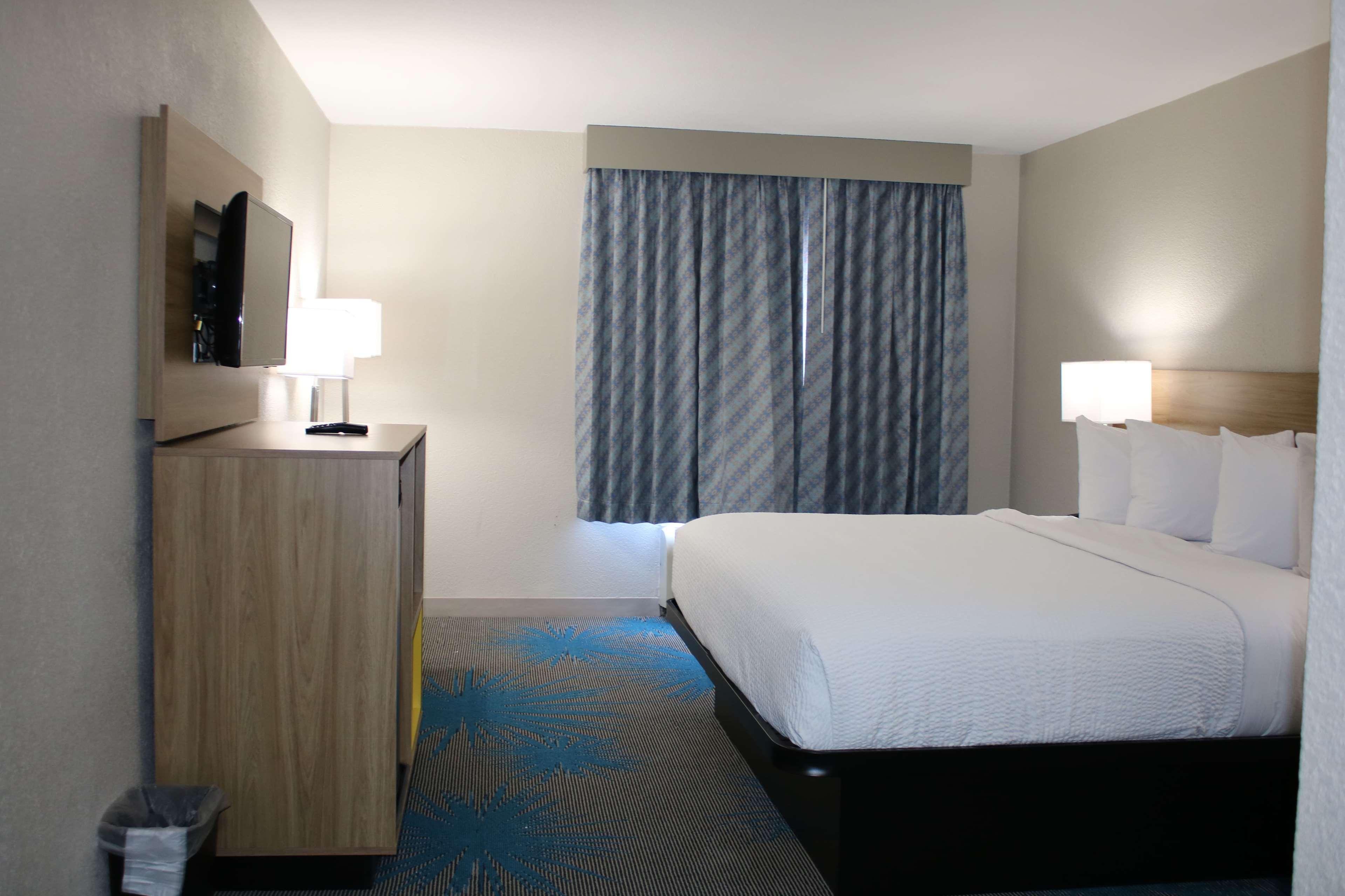Days Inn By Wyndham Waco University Area Ngoại thất bức ảnh